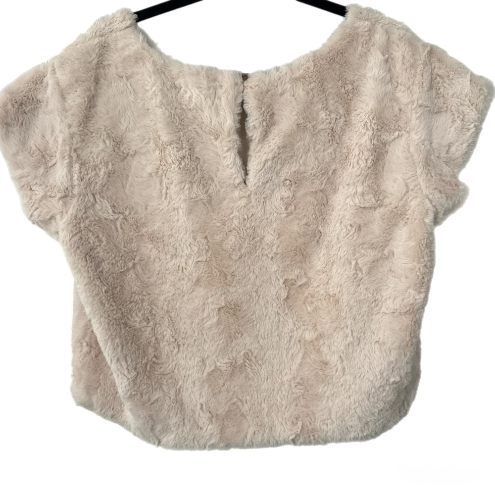 Anthropologie Maeve Fabulous Faux Fur Muscle Tank Top Cream Cottagecore Large - Picture 3 of 7